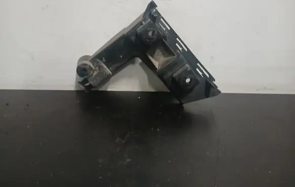 Volvo V70 Rear bumper mounting bracket 30678650