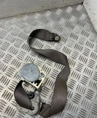 Dodge Durango Rear seatbelt P5HP611J3A T10K415542RR31