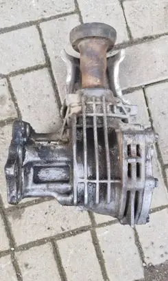 Gearbox transfer box case
