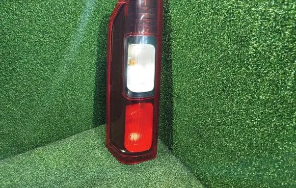 Renault Trafic III (X82) Rear/tail lights 265556737R 93867974
