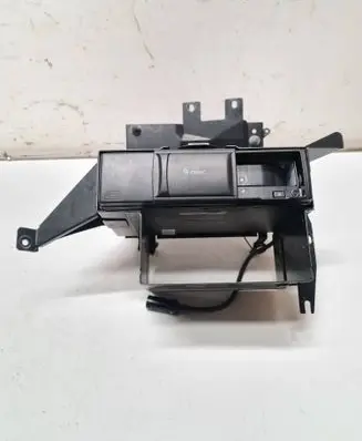Audi A6 S6 C5 4B CD/DVD changer 