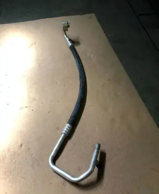 Air conditioning (A/C) pipe/hose