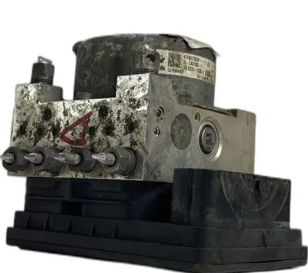 Renault Megane IV Master brake cylinder 476607355R 10022010264 10091514803