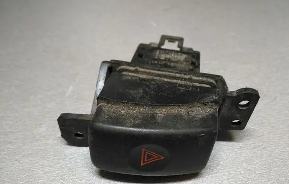 Subaru Legacy Hazard light switch 06016