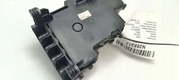 Volvo V60 Battery control module 