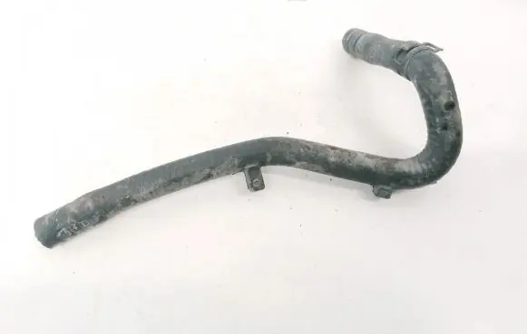 Volkswagen PASSAT B5 Engine coolant pipe/hose
