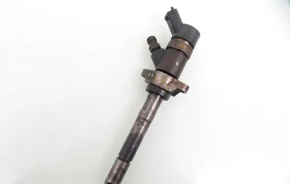 Ford Focus Fuel injector 0445110188