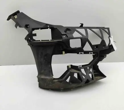 BMW 3 G20 G21 Front bumper mounting bracket 7422248