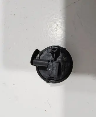 Mercedes-Benz GLC X253 C253 Airbag deployment crash/impact sensor A2139051400