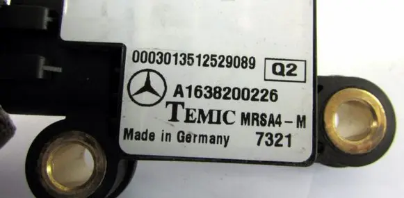 Mercedes-Benz ML W163 Airbag deployment crash/impact sensor A1638200226