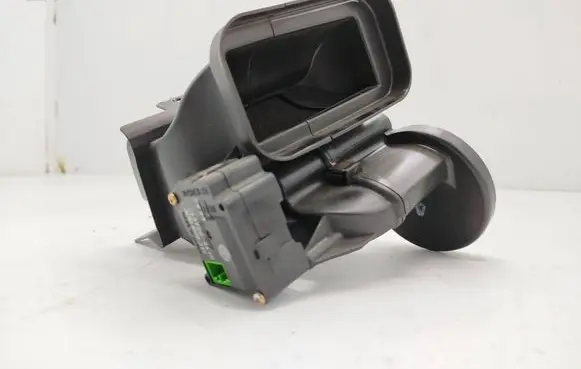 Volkswagen Phaeton Electric throttle body valve 3D1857040A