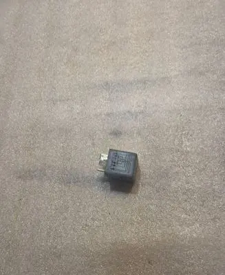 Audi A8 S8 D2 4D Other relay 4D0951253 899309000