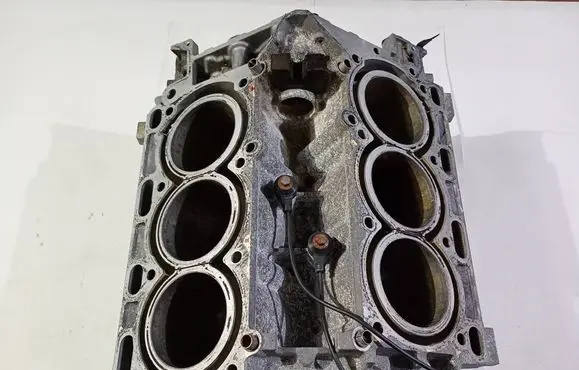 Ford Edge II Engine block 78767