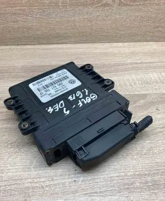 Volkswagen Golf VI Comfort/convenience module 09G927750CF