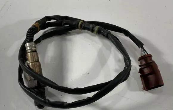 Audi A3 S3 8P Lambda probe sensor 06F906262AF 0258006885 0258006886