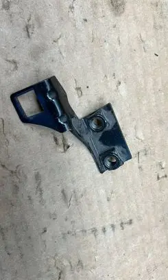 Audi A5 8T 8F Front bumper mounting bracket 8T0807334 7887