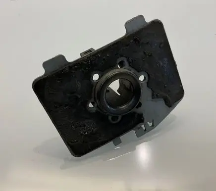 Mercedes-Benz CLS C219 Rear parking sensor holder (PDC) A2198851367 DN13659 2198851367
