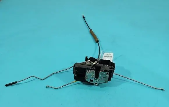 Opel Antara Front door lock IMPRK1551103