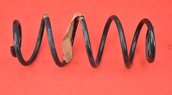 Suzuki Swift II Rear coil spring
