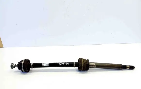 Rear driveshaft