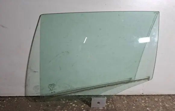 Volvo V60 Rear door window glass 43R00043 E000186