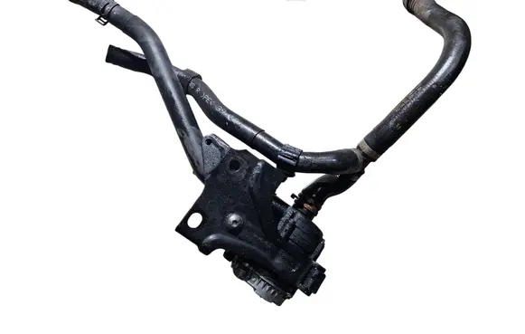 Volkswagen PASSAT B8 Electric auxiliary coolant/water pump 04L965567A 5Q0122051CM