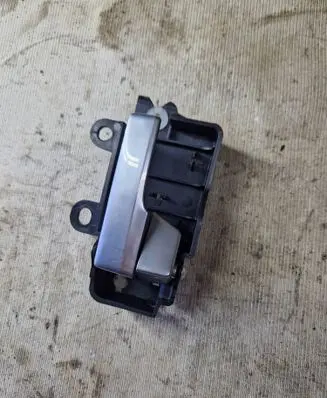 Ford Kuga I Front door interior handle 8M513M51R22600 3M51R22600