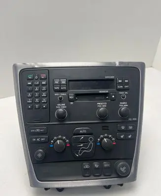 Volvo V70 Radio/GPS head unit trim 30722446