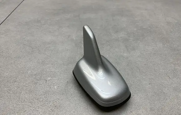Audi Q3 8U Aerial GPS antenna 4G0035503