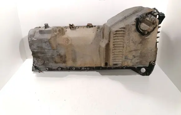 BMW 5 E39 Oil sump 17409179