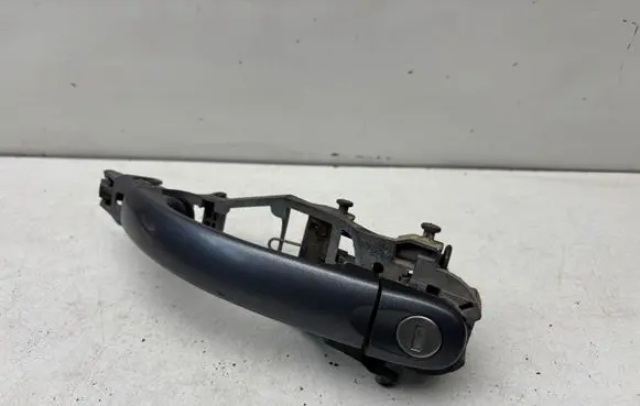 Volkswagen Jetta V Front door exterior handle 1K0837885