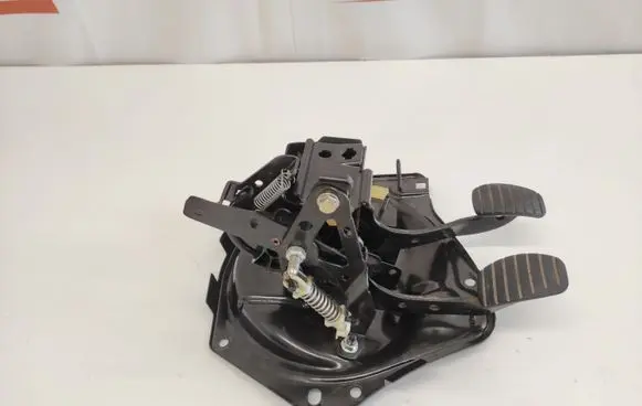 Renault Kangoo I Pedal assembly 437065L