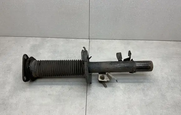 Ford Kuga II Front shock absorber/damper CV6118045FAA