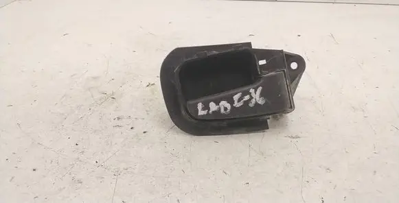 Rear door interior handle