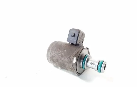 Mercedes-Benz E C207 W207 Hydraulic servotronic pressure valve 613664