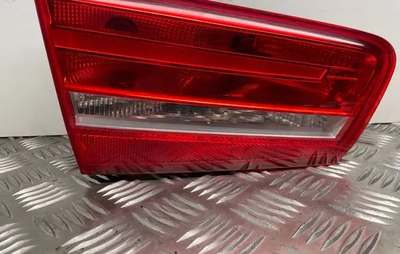 Audi A6 S6 C7 4G Tailgate rear/tail lights 4G5945093