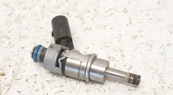Fuel injector