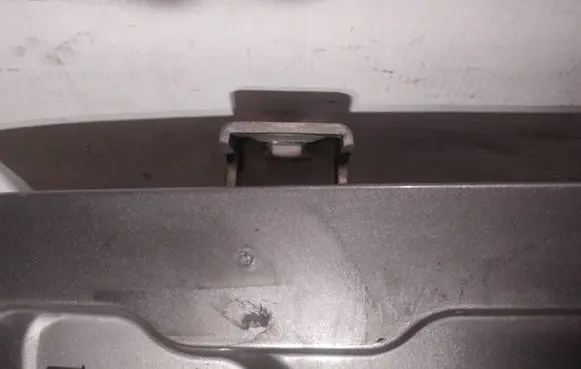 Alfa Romeo 159 Tailgate/trunk/boot hinge