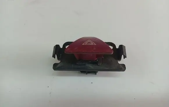 Peugeot 307 Hazard light switch 