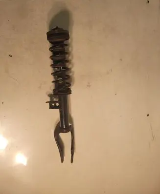 BMW 5 F10 F11 Front shock absorber with coil spring 6863665 31316863665