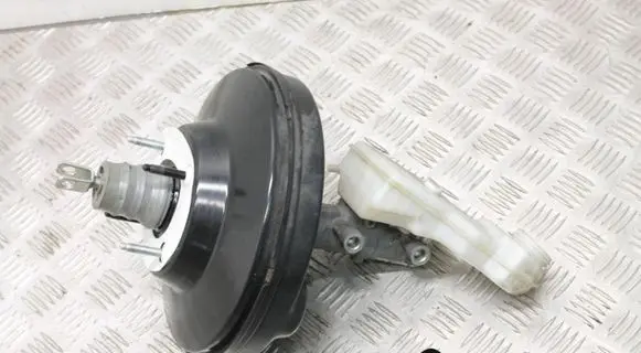 Volvo V40 Brake booster 31317080 03786205324