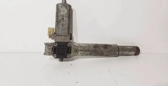 BMW 5 E60 E61 Seat adjustment motor 0390203233