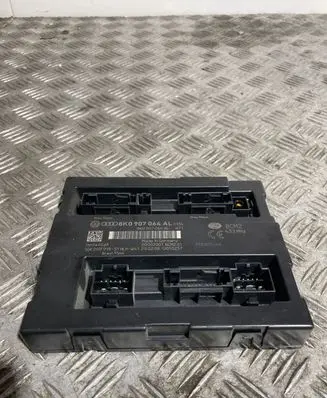 Audi A4 S4 B8 8K Comfort/convenience module 8K0907064AL 00002001 5DK00991951