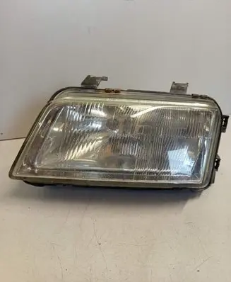 Audi A4 S4 B5 8D Headlight/headlamp 8D0941003D