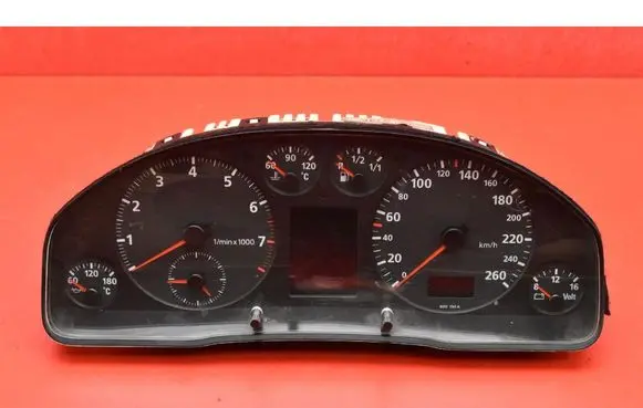 Speedometer (instrument cluster)