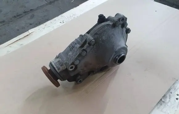 BMW 3 F30 F35 F31 Front differential 7578157 E23713256 256
