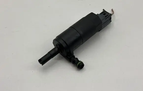 Jaguar XK - XKR Headlight washer pump 5W9313K082AA T655C