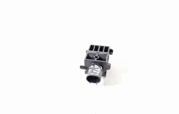 Mercedes-Benz ML W164 Airbag deployment crash/impact sensor A0038202826