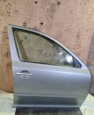 Skoda Octavia Mk2 (1Z) Front door