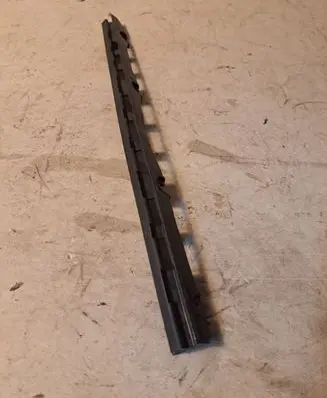 Audi A6 S6 C6 4F Rubber seal front door (on door) 4F0831345